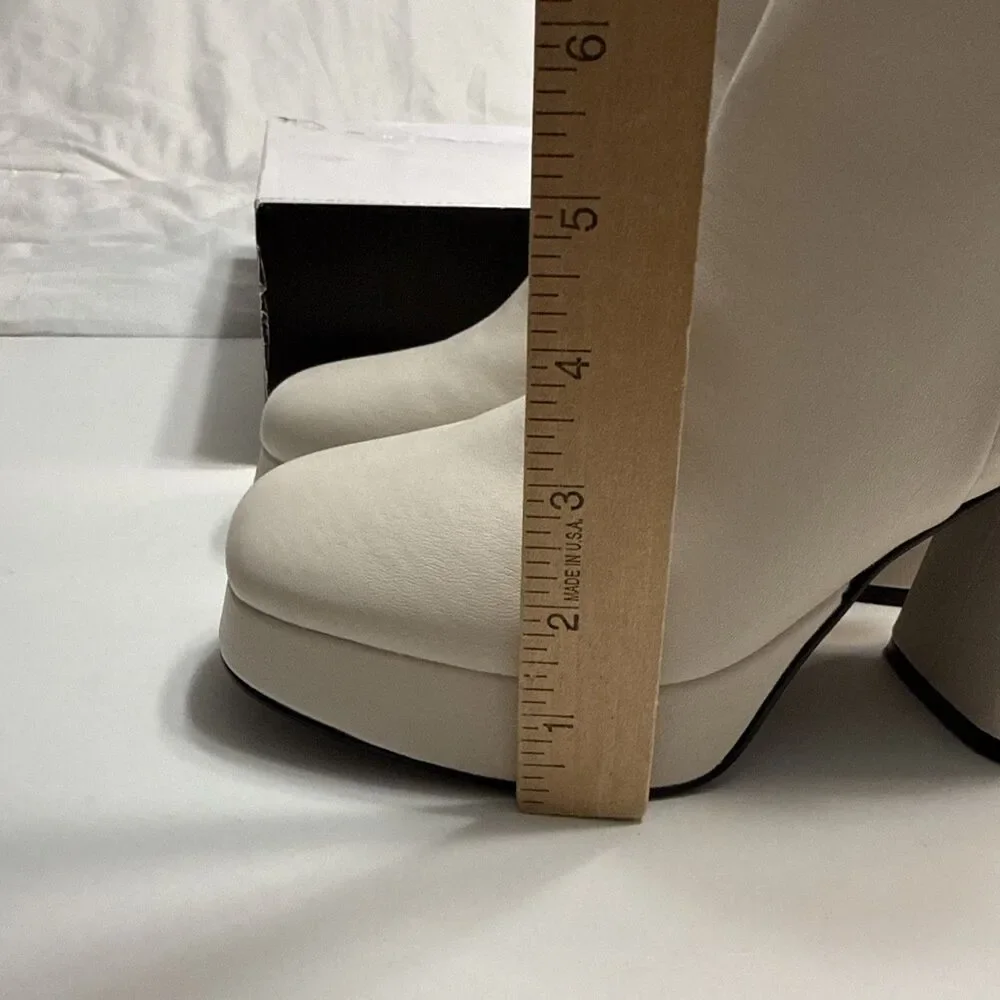 Nine West 7. Bootie Velo3 Ivory Platform Faux Leather Block Heel Ankle Boots NIB - Picture 9 of 11